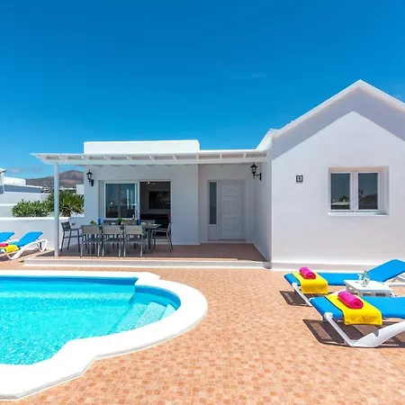 Villa Cancela By Puerto del Carmen (Lanzarote)