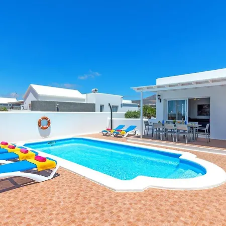 Villa Cancela By Puerto del Carmen (Lanzarote)