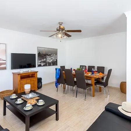 Villa Cancela By Puerto del Carmen (Lanzarote)