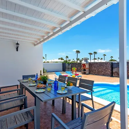 Cancela By Вилла